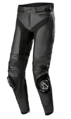 Alpinestars Missile V3 Leather Pants, pantalones de cuero para moto en color negro, con diseño de pierna precurvada, paneles elásticos de acordeón sobre la rodilla y deslizadores deportivos de rodilla reemplazables con el logo de Alpinestars, construcción en cuero de primera calidad para rendimiento en carreras