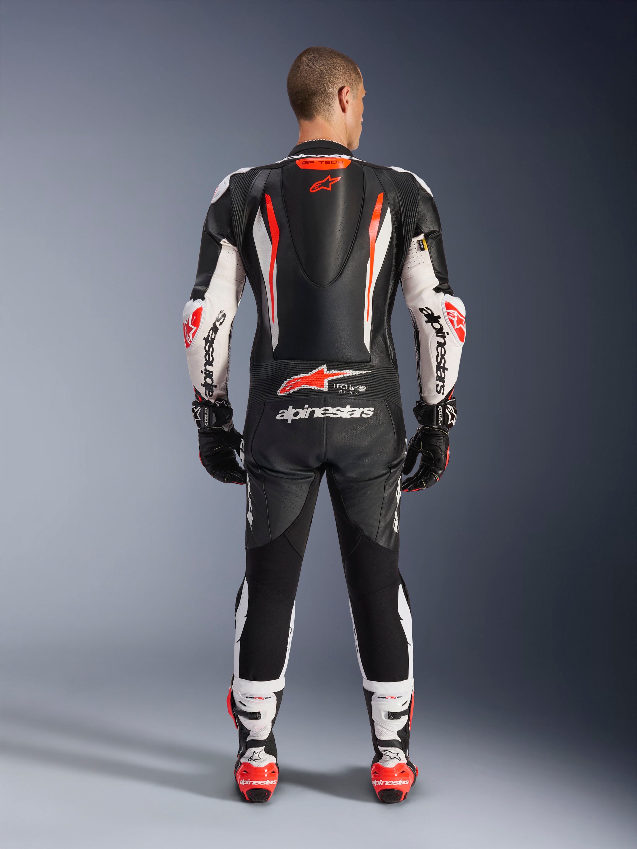 GP Tech V5 1PC Leather Trajes