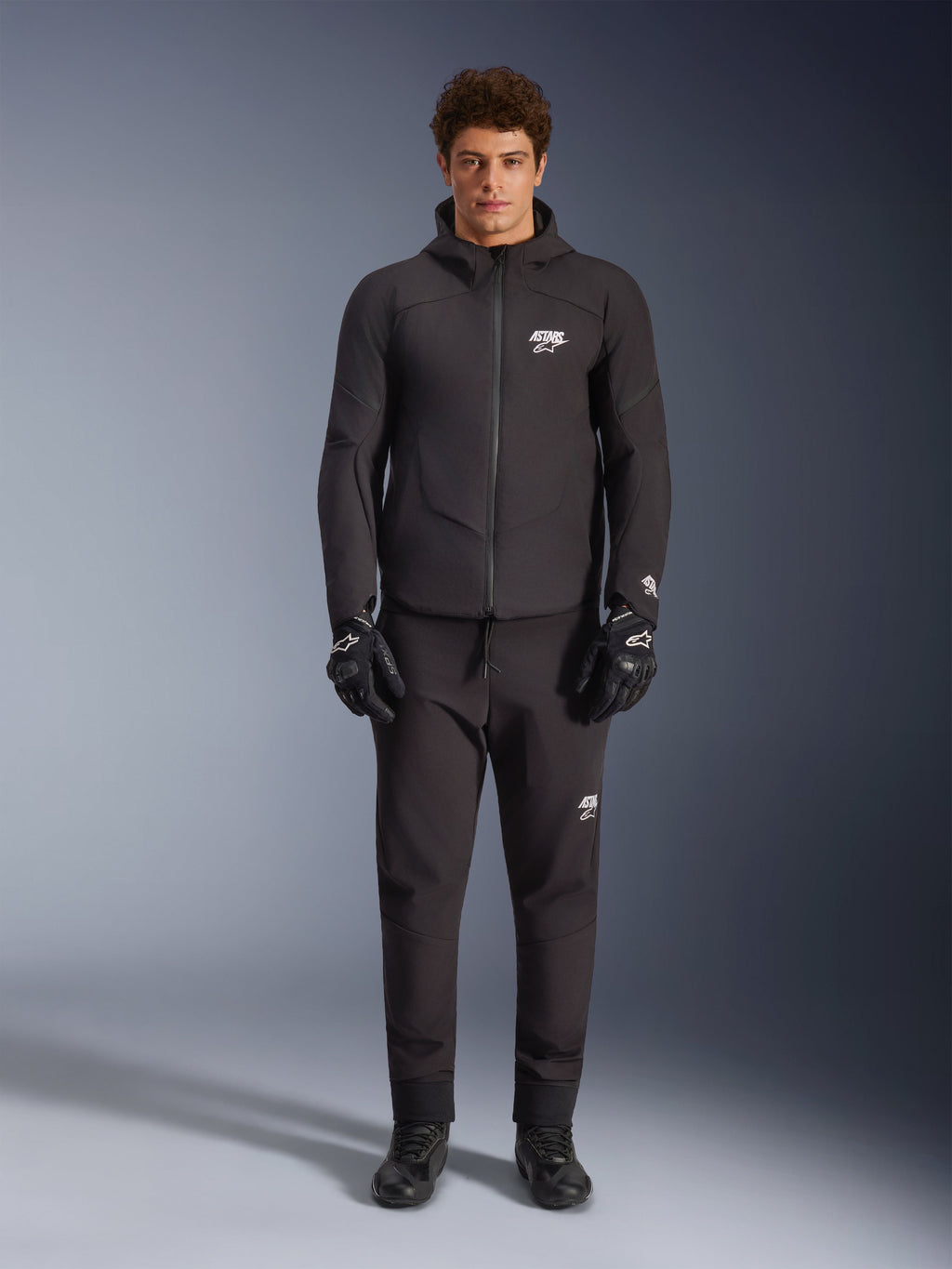 Alpinestars Aeroshell WP, chaqueta de moto impermeable negra con capucha para hombre, diseño softshell para carretera.