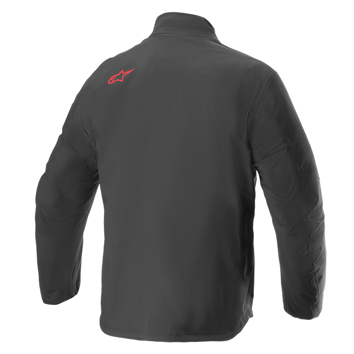Chaqueta Alpinestars AMT Storm Gear Drystar® XF, chaqueta de moto impermeable, negra, vista trasera con un logotipo de Alpinestars rojo en la parte superior del hombro, construcción textil ripstop duradera con parte trasera alargada para mayor cobertura