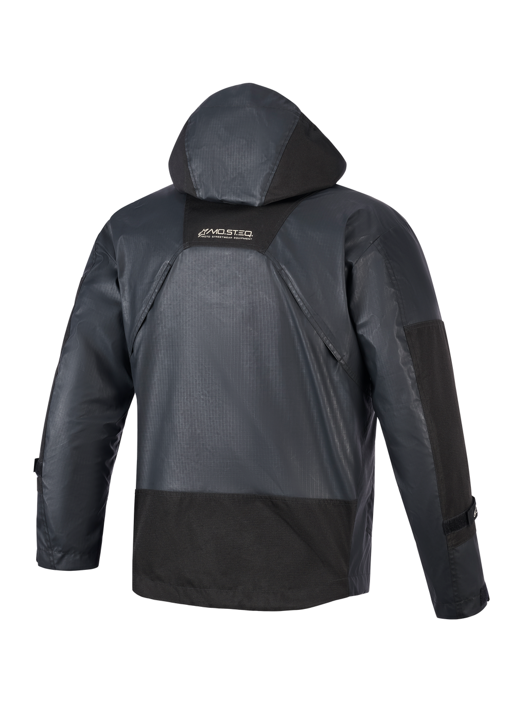 Chaqueta impermeable Alpinestars Mospher, parka de moto, negra, vista trasera que muestra la capucha integrada y la construcción de tejido ripstop, logotipo MO.ST.EQ en la parte superior de la espalda, diseño urbano táctico para conducción en todo tipo de clima