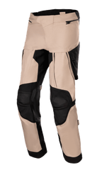 Alpinestars Halo Drystar Pants, pantalones de moto para turismo de aventura, caqui oscuro y negro, con grandes paneles de ventilación en los muslos, secciones reforzadas en las rodillas de color negro y construcción textil de paneles múltiples con bolsillos con cremallera