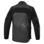 Chaqueta Alpinestars AMT-7 Air, chaqueta de moto, Black Dark Shadow, vista trasera que muestra los paneles de ventilación MATRYX en la espalda, CORDURA Ripstop en los hombros y brazos, y el logotipo de Alpinestars Motion Technology.