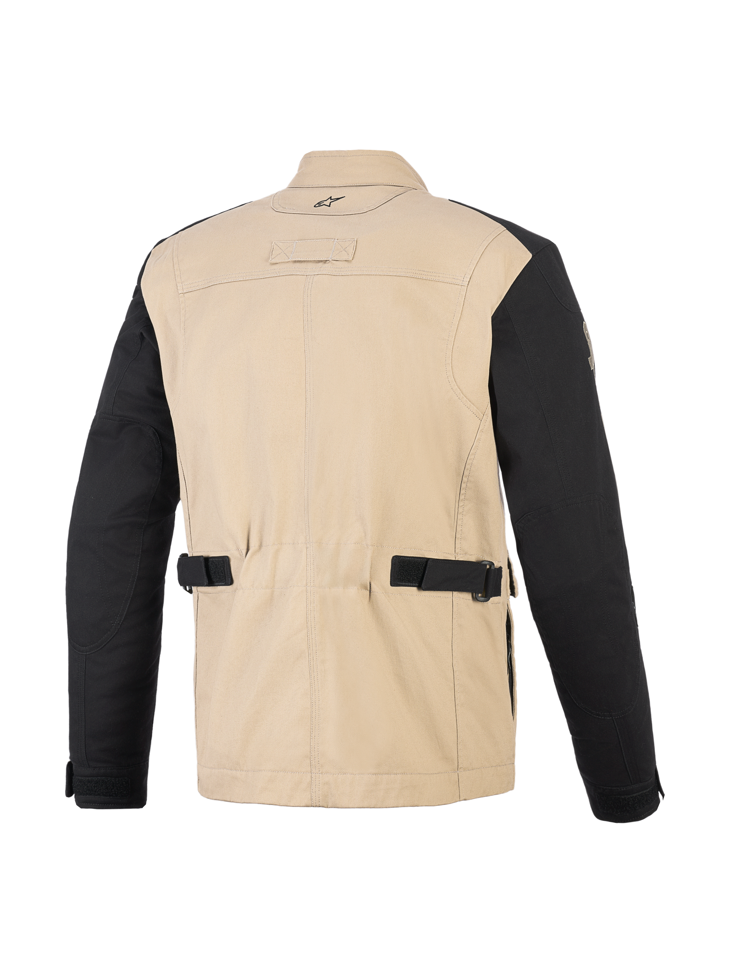 Alpinestars Dice Jacket, chaqueta de moto urbana, Aluminum Black, vista trasera que muestra el cuerpo de policotón canela y mangas negras, con correas de ajuste en la cintura, paneles plisados en los hombros y diseño inspirado en ropa de trabajo