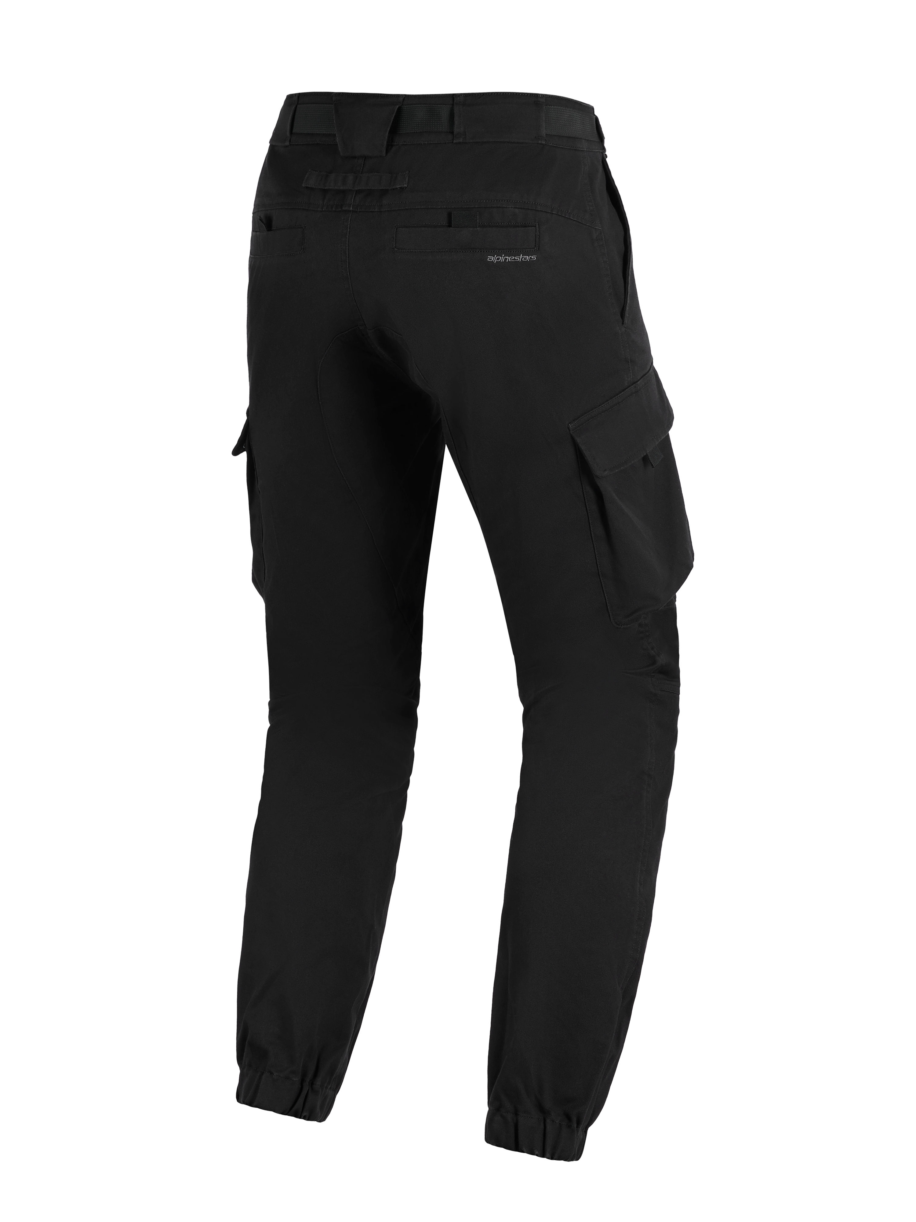 Pantalones Cargo Alpinestars Flex-AST, negros, vista trasera de tres cuartos, pantalones de moto urbanos con grandes bolsillos cargo laterales, dobladillos elásticos y marca sutil en el bolsillo trasero.
