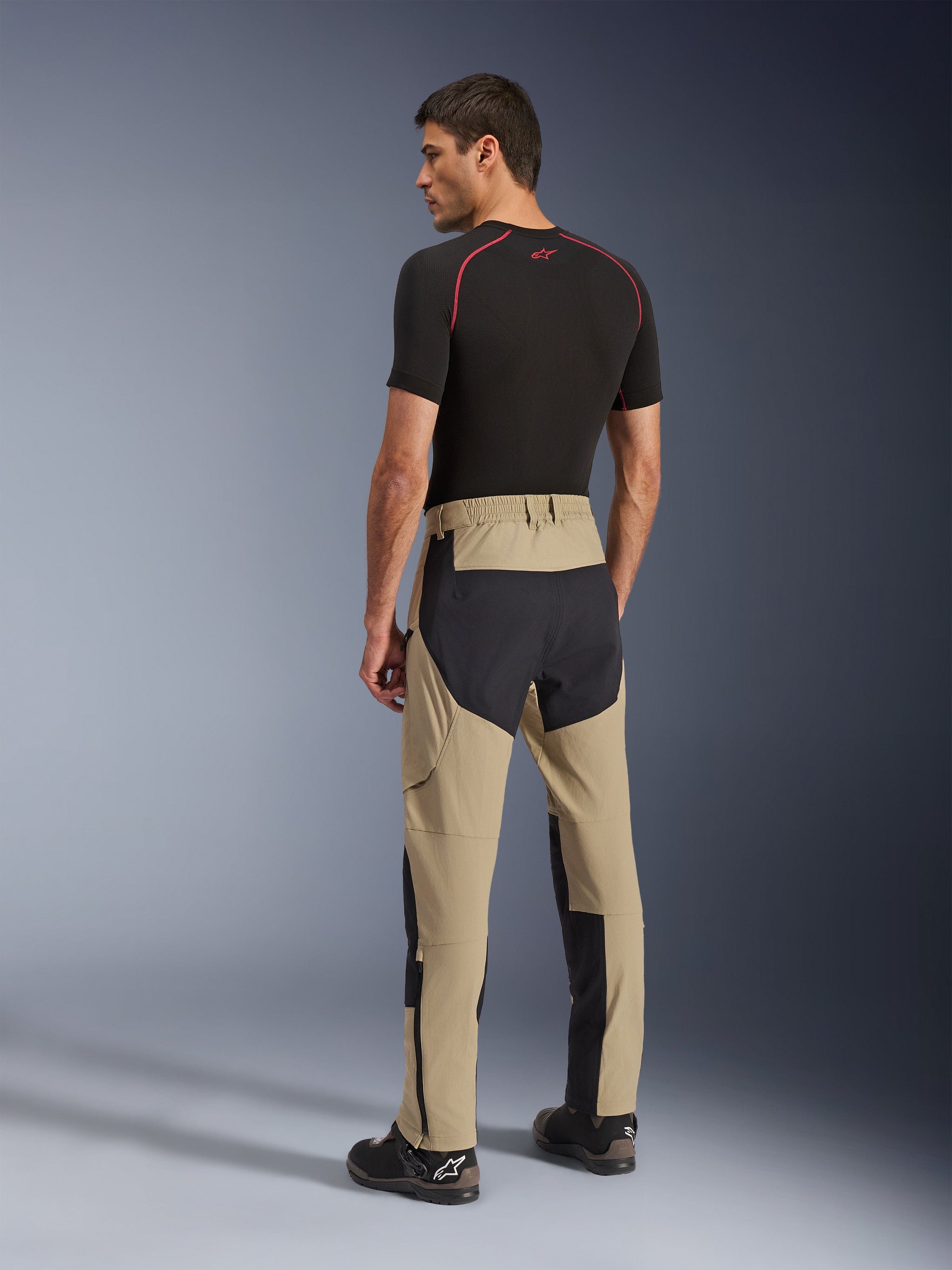 Pantalones Flex-AST Explorer