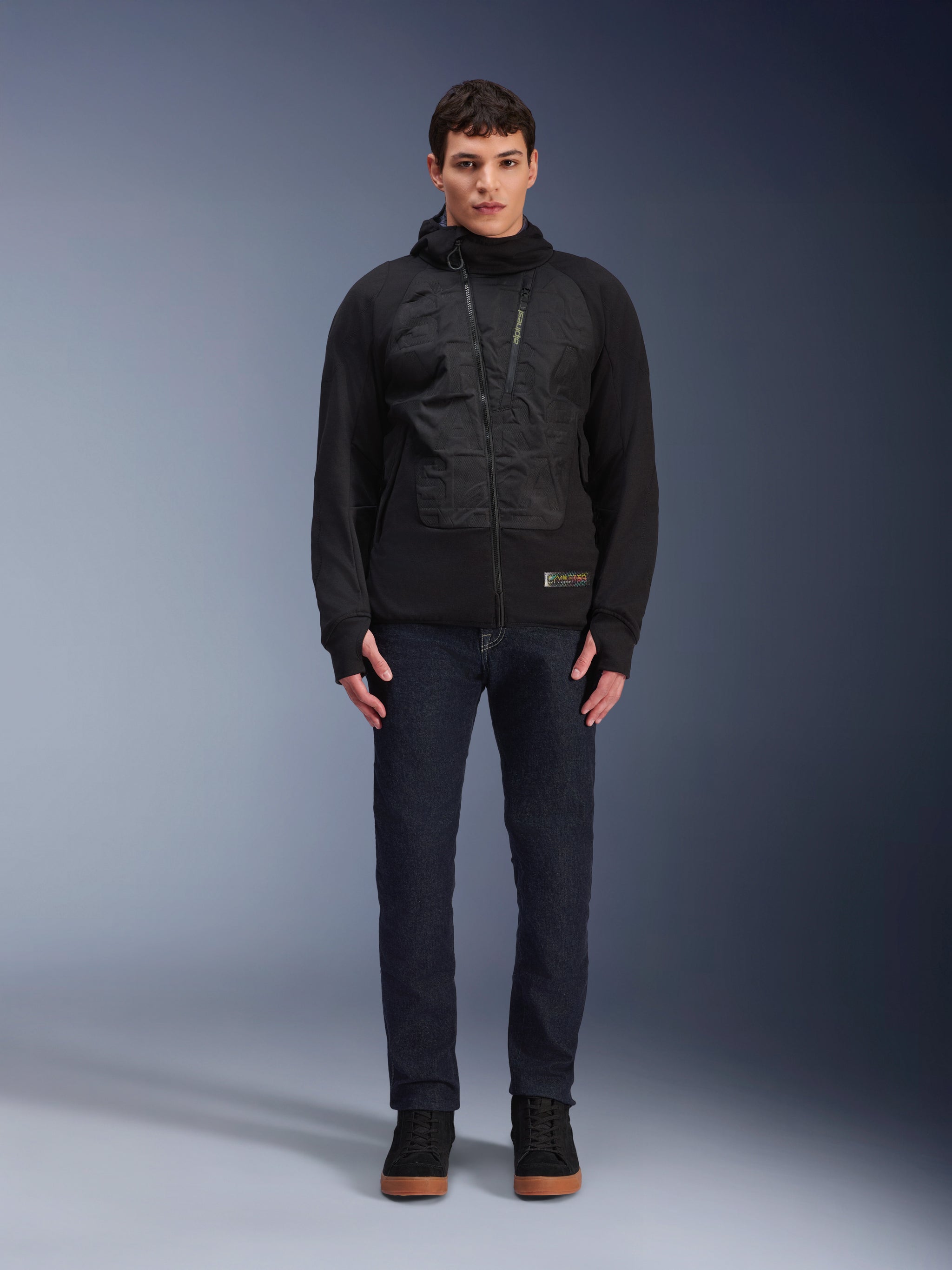 Chaqueta Hybrid Con Capucha Mo.St.Eq