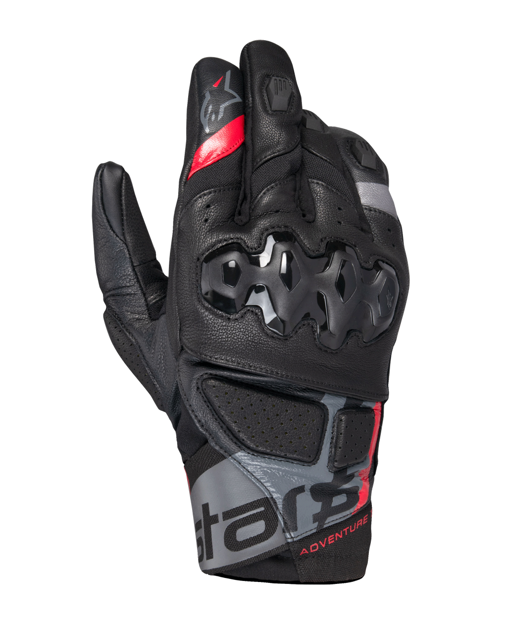 Alpinestars Belize V3 Drystar, guantes de moto para aventura con puño corto, negros con detalles en rojo y gris, con protección rígida de nudillos con patrón hexagonal, paneles de cuero perforado y logotipo 'ADVENTURE' en la muñeca.