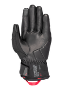 Guantes Alpinestars Crestone GORE-TEX Térmicos, guantes de moto, negro, vista de la palma con confección en cuero y acolchado de impacto reforzado, puño corto con el logotipo Alpinestars Adventure Tech y una cinta de tracción en rojo brillante
