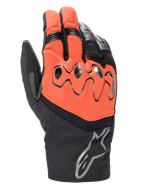 Guantes Alpinestars Hyde XT Drystar® XF, guantes de moto touring, Rojo Fuego y negro, con nudillos viscoelásticos protectores, logo de Alpinestars en el puño y construcción impermeable de textil y cuero.
