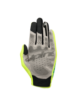 Sim Guantes Graphic 1
