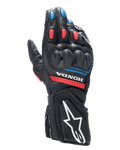 Guantes Alpinestars Honda SP-8 V3, guantes de moto para carreras, negros con detalles en rojo brillante y azul, con protección de nudillos rígida de doble densidad, confección de cuero perforado, marca Honda en la muñeca y logotipo de Alpinestars grande en blanco en el puño.
