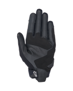 Guantes Alpinestars SP X 3, guantes de moto en negro y blanco, vista de la palma con cuero perforado para ventilación, refuerzos de cuero sintético para mayor agarre y durabilidad, zonas de impacto reforzadas y diseño de puño corto con logo blanco en la lengüeta