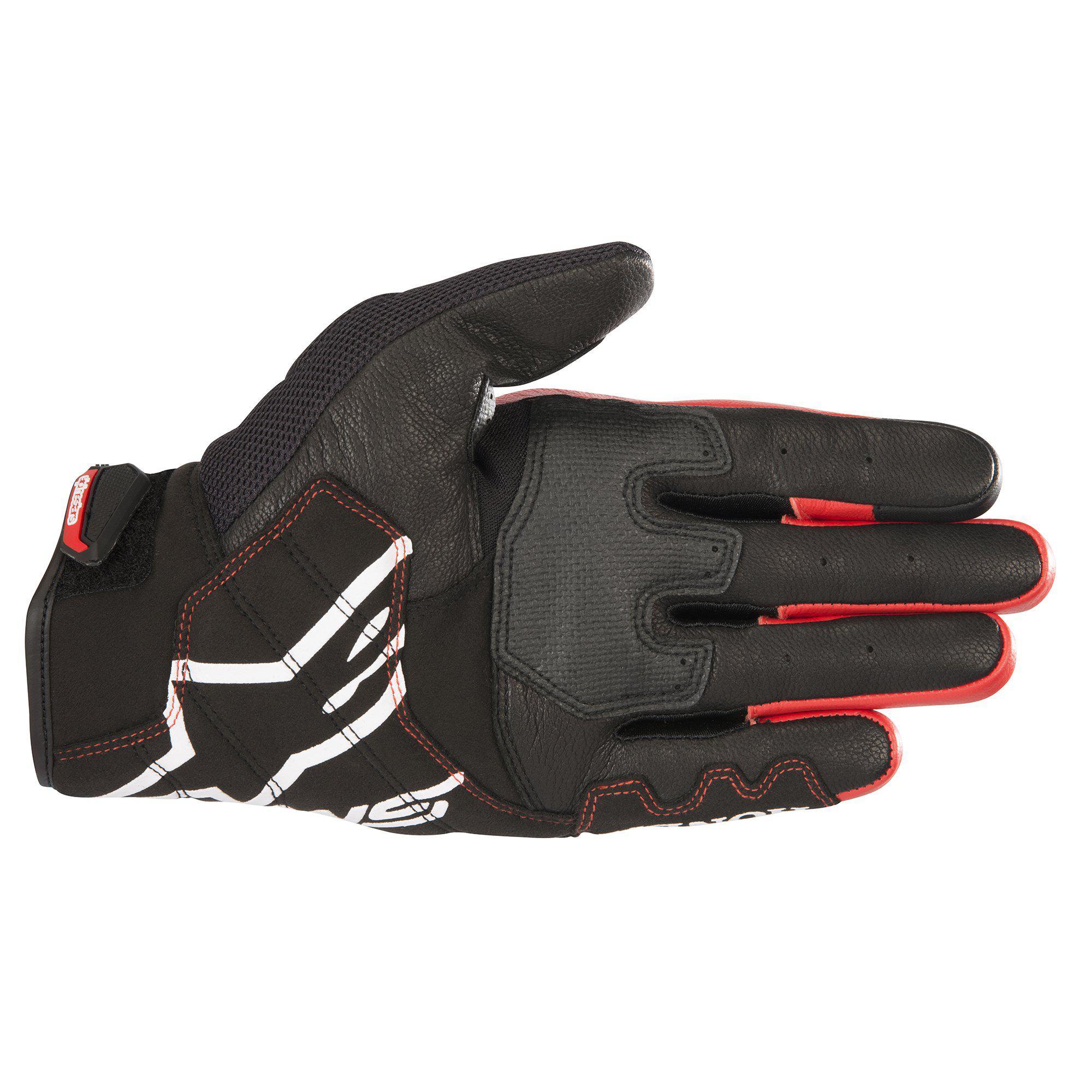 Guantes Alpinestars Honda SMX-2 Air Carbon V2, guantes de moto, negros y rojos, vista de la palma con construcción de cuero y malla 3D, logotipo blanco de Alpinestars, áreas reforzadas en la palma y el pulgar para el agarre, diseño de puño corto