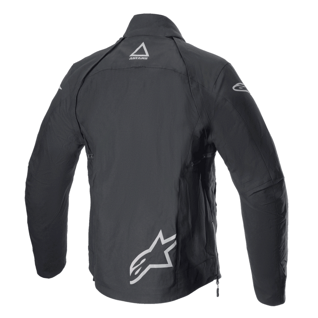 Chaqueta Techdura de Alpinestars, Black Reflex, vista trasera de chaqueta de moto textil para todoterreno, con logotipos reflectantes de Alpinestars en la parte inferior de la espalda y en la parte superior del cuello, diseño robusto para conducción de enduro y aventura