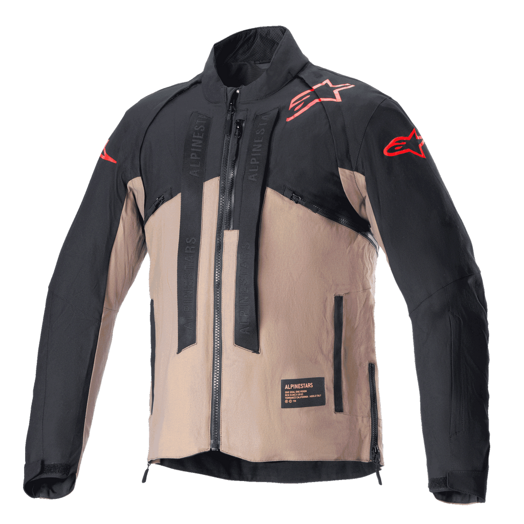 Alpinestars Chaqueta Techdura, chaqueta de moto todoterreno, negro y marrón Falcon, diseño bicolor con logotipos de estrella rojos en hombros y mangas, correas verticales con la marca Alpinestars en el pecho, material textil duradero