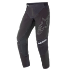 Alpinestars 2021 Techstar Phantom Pants, pantalones de motocross, negros con detalles blancos, con un gran logotipo de estrella perfilado en el muslo, marca ASTARS en las rodillas, tejido técnico antidesgarro con zonas perforadas y construcción de rodilla 3D Babel para un alto rendimiento en carreras todoterreno