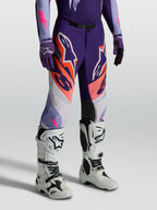 Pantalones Supertech Dyna de Alpinestars, pantalones de motocross para hombre en morado y rosa fluo, ajuste atlético de alto rendimiento para competición, diseño elástico y ligero
