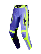 Alpinestars 2026 Racer Portl Pants, pantalones de motocross para hombre, color morado y amarillo fluorescente, con paneles morados multitono y detalles en amarillo neón, parches interiores de cuero negro en las rodillas, logotipos distintivos de Alpinestars en los muslos y diseño ergonómico precurvado para carreras off-road.