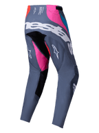 Alpinestars Techstar Dreem Pants 2025, pantalones de motocross, gris multicolor con paneles vibrantes en rosa y rojo, vista trasera con marca blanca en el asiento, diseño atlético para un alto rendimiento en carreras todoterreno