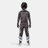 2024 Techstar Graphite Pantalones