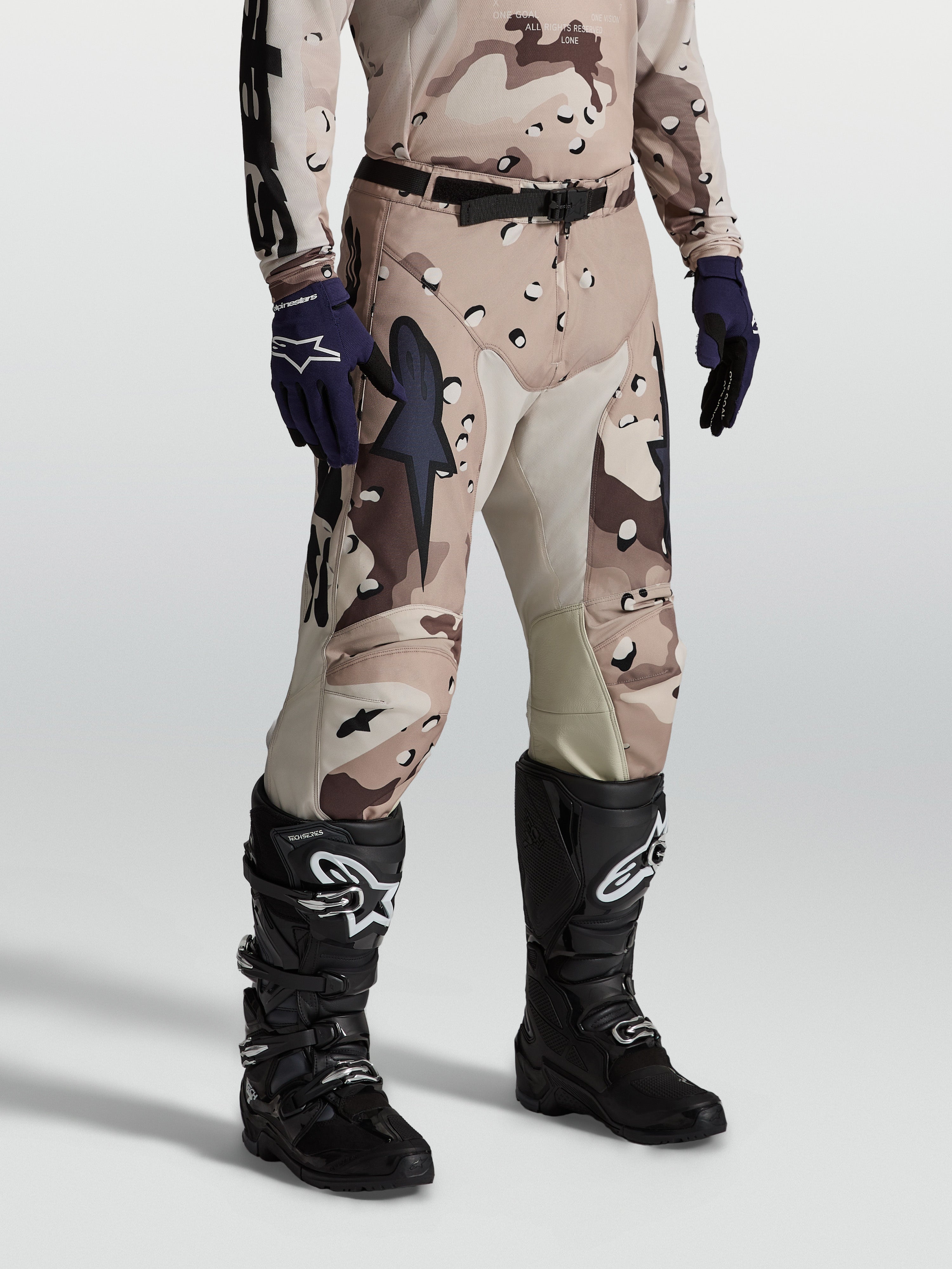 Alpinestars Racer Lone, pantalones de motocross para hombre, camuflaje beige y marrón, tejido 600D y paneles de cuero