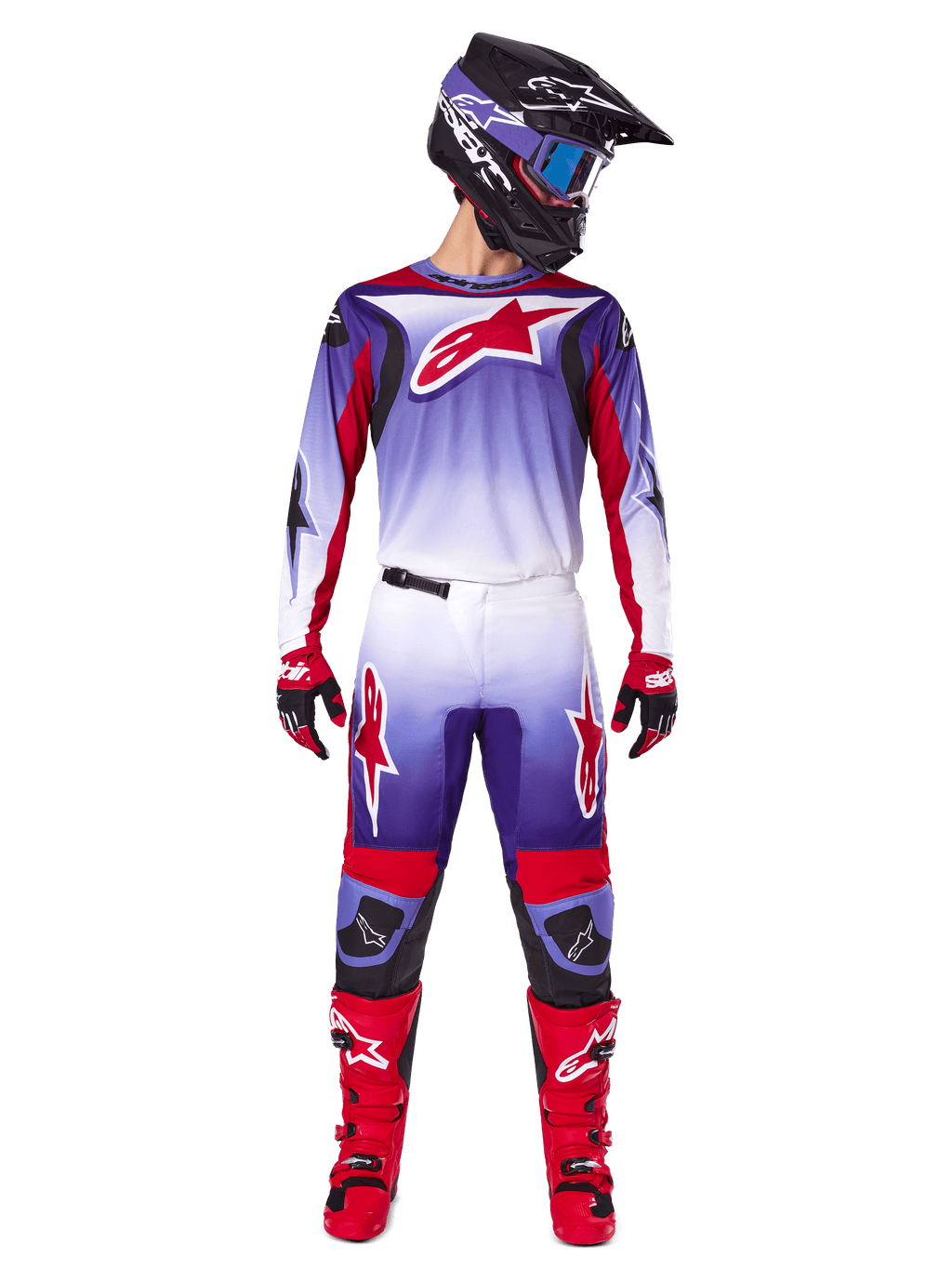Alpinestars 2025 Fluid Wurx Gear Set, piloto de motocross con jersey y pantalones en morado, blanco y rojo brillante, casco negro con gafas azules, botas de motocross rojas y guantes a juego, diseño de competición atlético para un rendimiento off-road