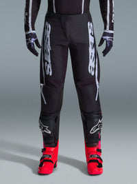 Pantalones Fluid Apex 2026