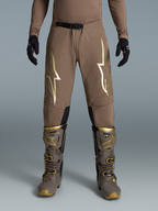 Pantalones Alpinestars Supertech Air Gold, motocross para hombre, marrones y dorados, con tejido rip-stop ventilado.