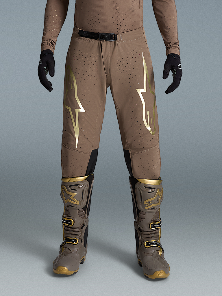 Pantalones Supertech Air Gold Edición Limitada