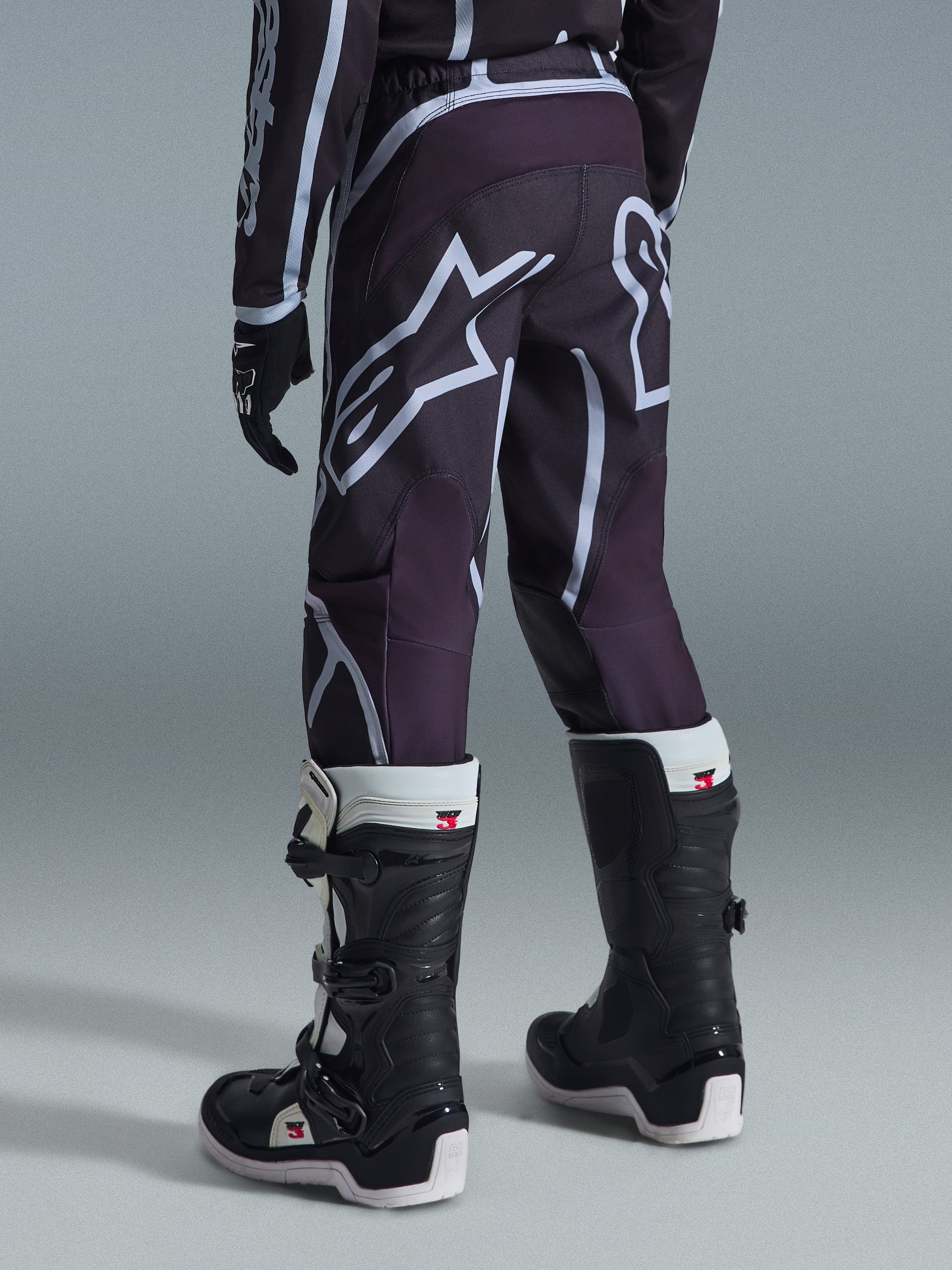 Pantalones Fluid Apex Juvenil 2026