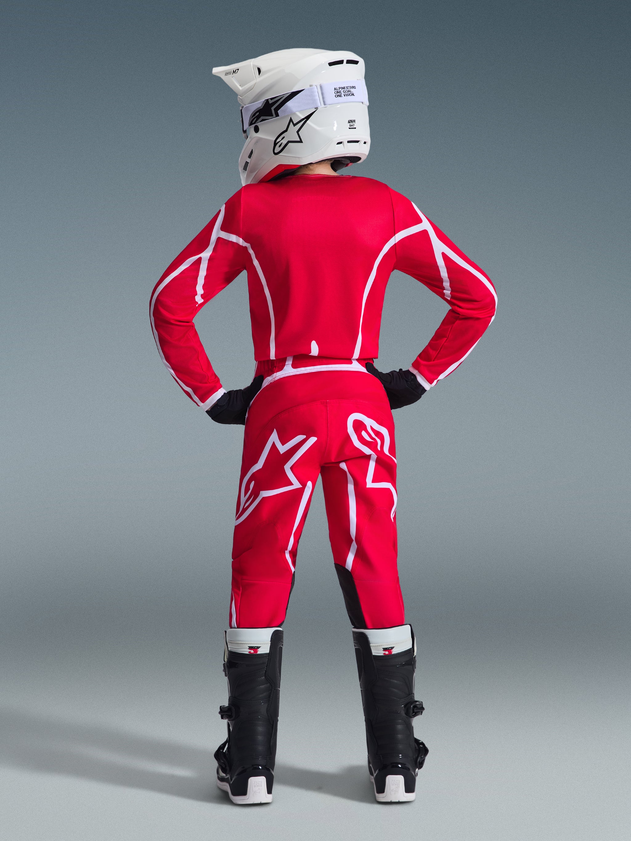 Pantalones Fluid Apex Juvenil 2026