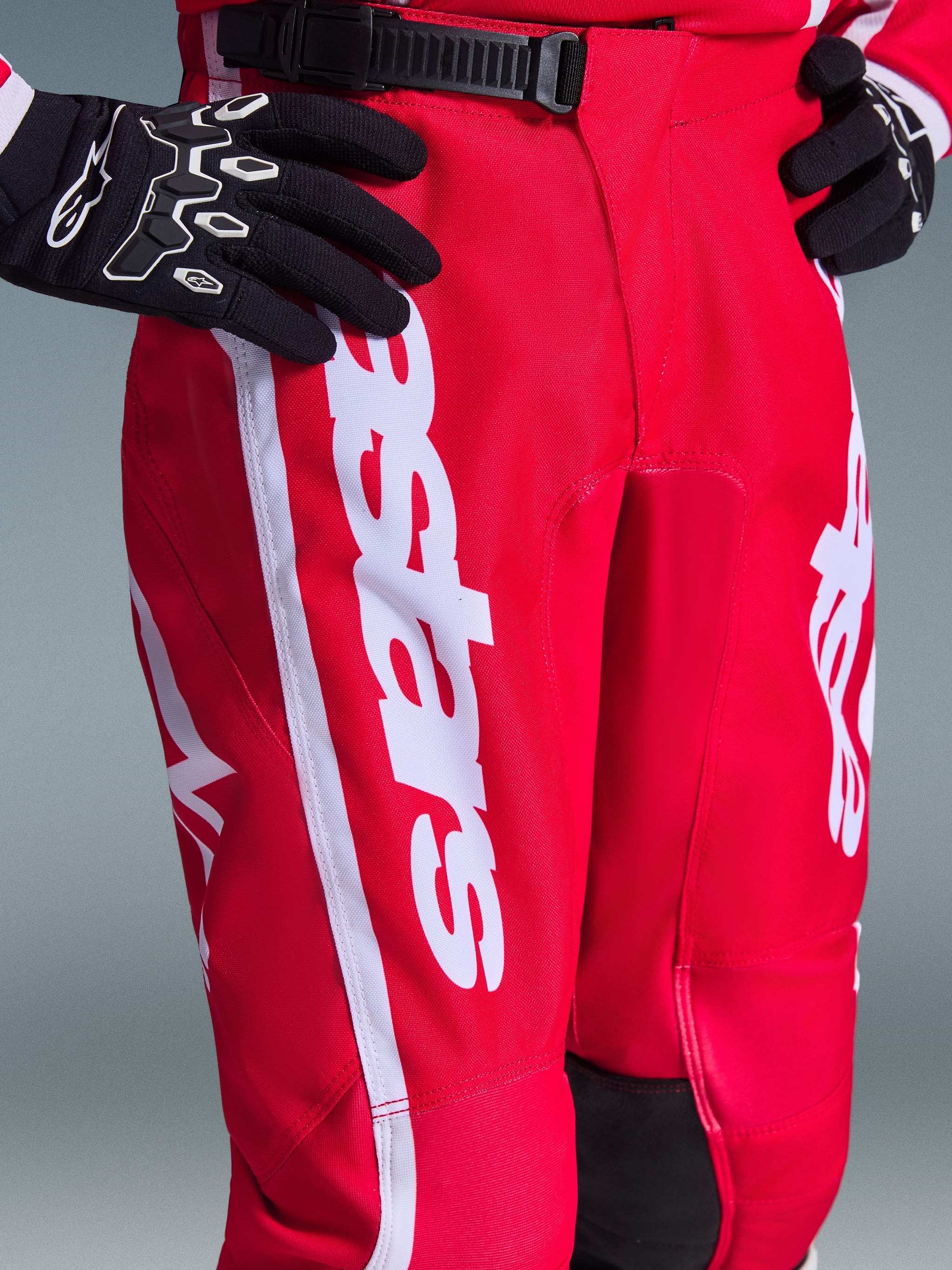 Pantalones Fluid Apex Juvenil 2026
