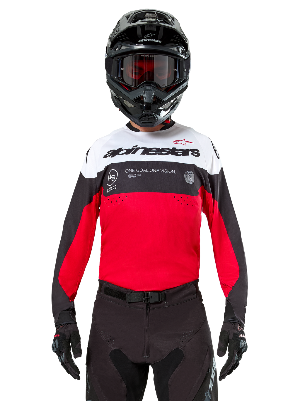 Alpinestars Pro-Dura Jersey, jersey de motocross, negro, rojo brillante y blanco, usado con casco y gafas negros, diseño deportivo con logotipo llamativo de Alpinestars y perforaciones láser, equipo de alto rendimiento para enduro y carreras off-road