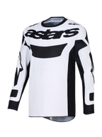 Alpinestars 2026 Racer Riway Jersey, jersey de motocross, blanco y negro, con el logotipo 'astars' en negro en el pecho, tejido de polifabricado que absorbe la humedad y ajuste ergonómico para conducción off-road.