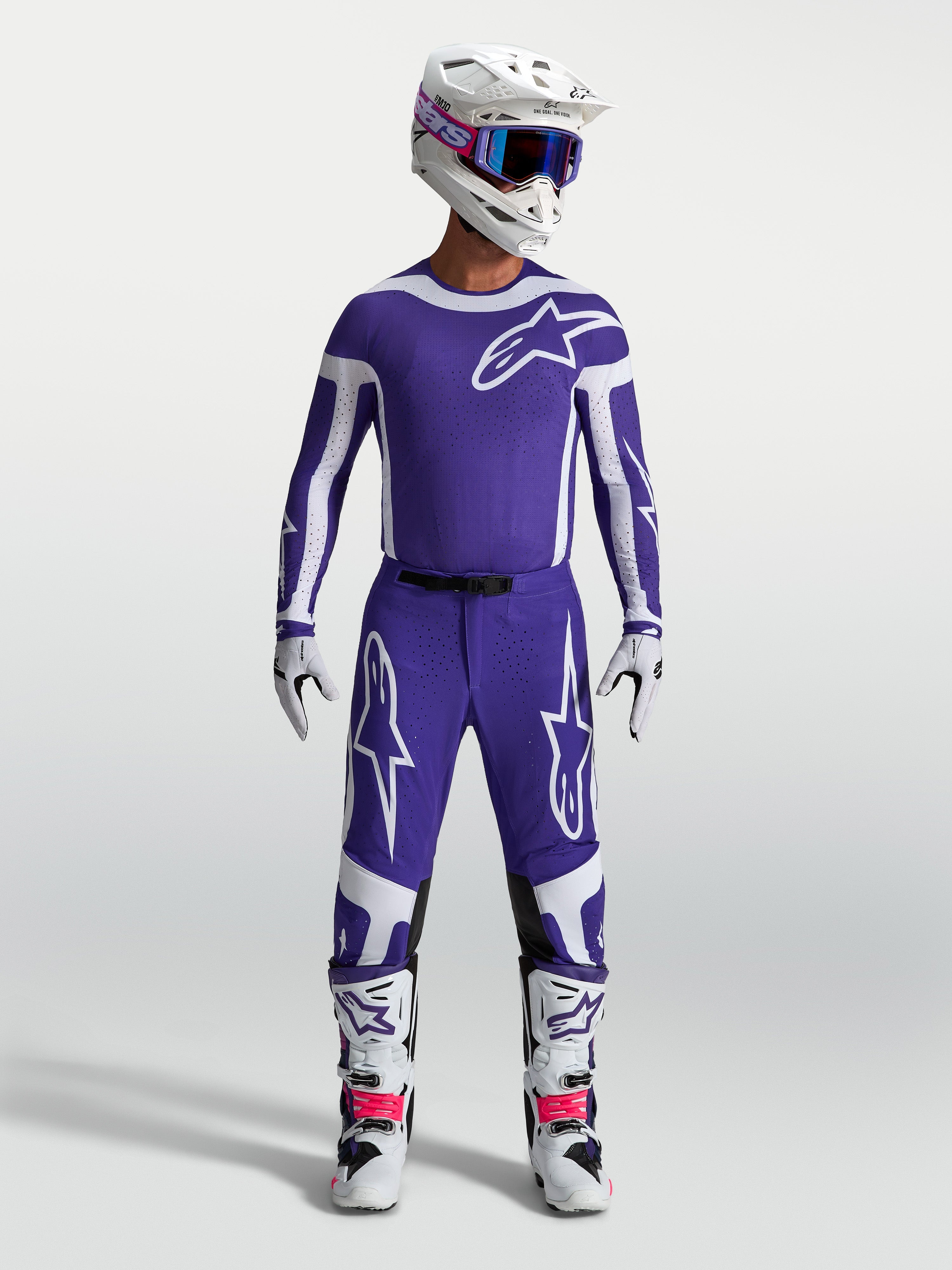 Alpinestars Supertech Vesta, jersey y conjunto de motocross, azul profundo y blanco con ajuste atlético profesional