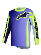 Jersey Alpinestars Racer Portl 2026, jersey de motocross, púrpura y amarillo flúor, con un cuerpo en degradado púrpura y detalles amarillos vibrantes, gran logotipo de la estrella de Alpinestars en el pecho y marca 'astars' en las mangas