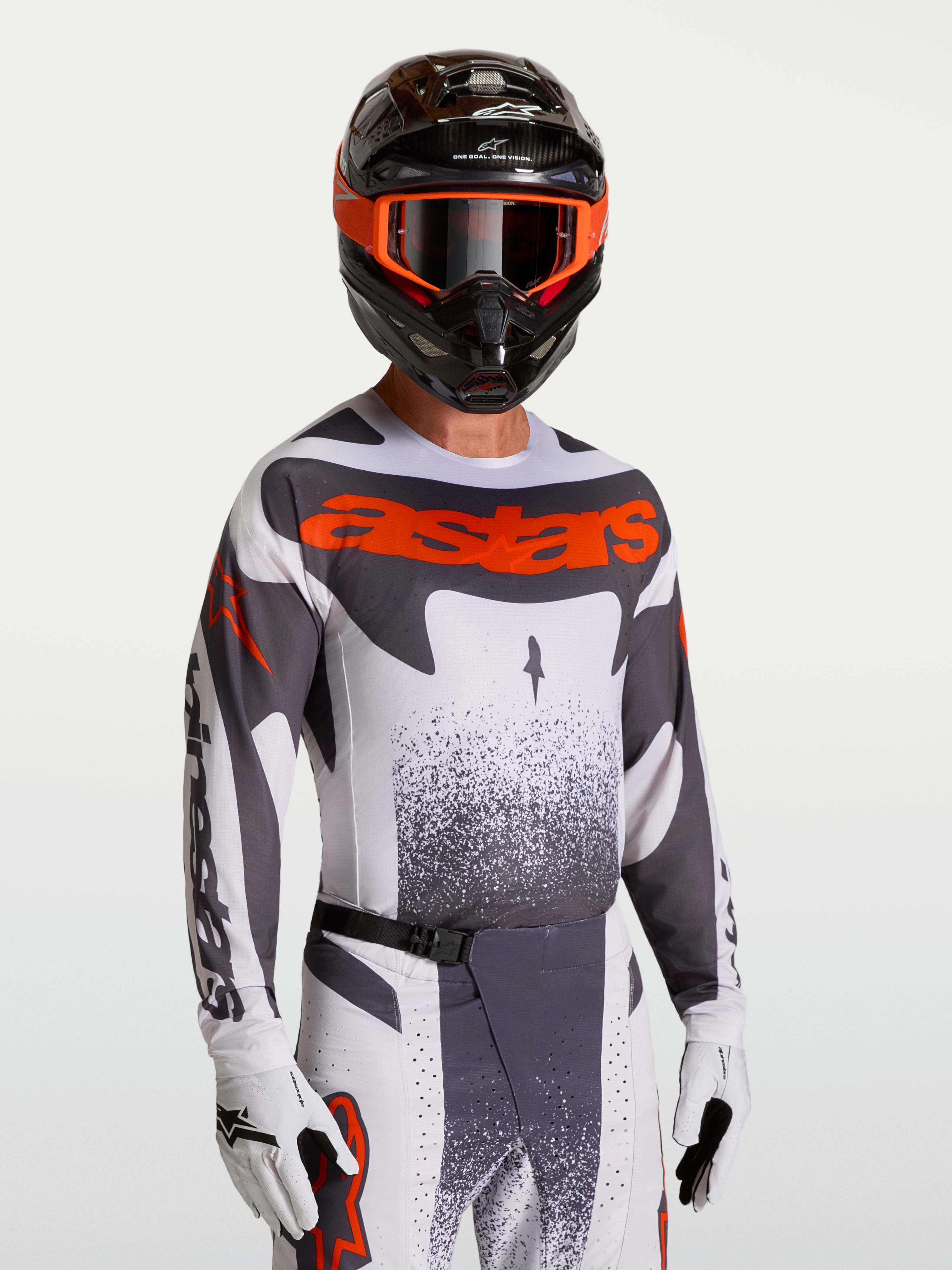 Alpinestars Jersey Techstar Swan, jersey de motocross para hombre, gris y rojo flúor, ajuste de carrera con perforaciones láser y material elástico