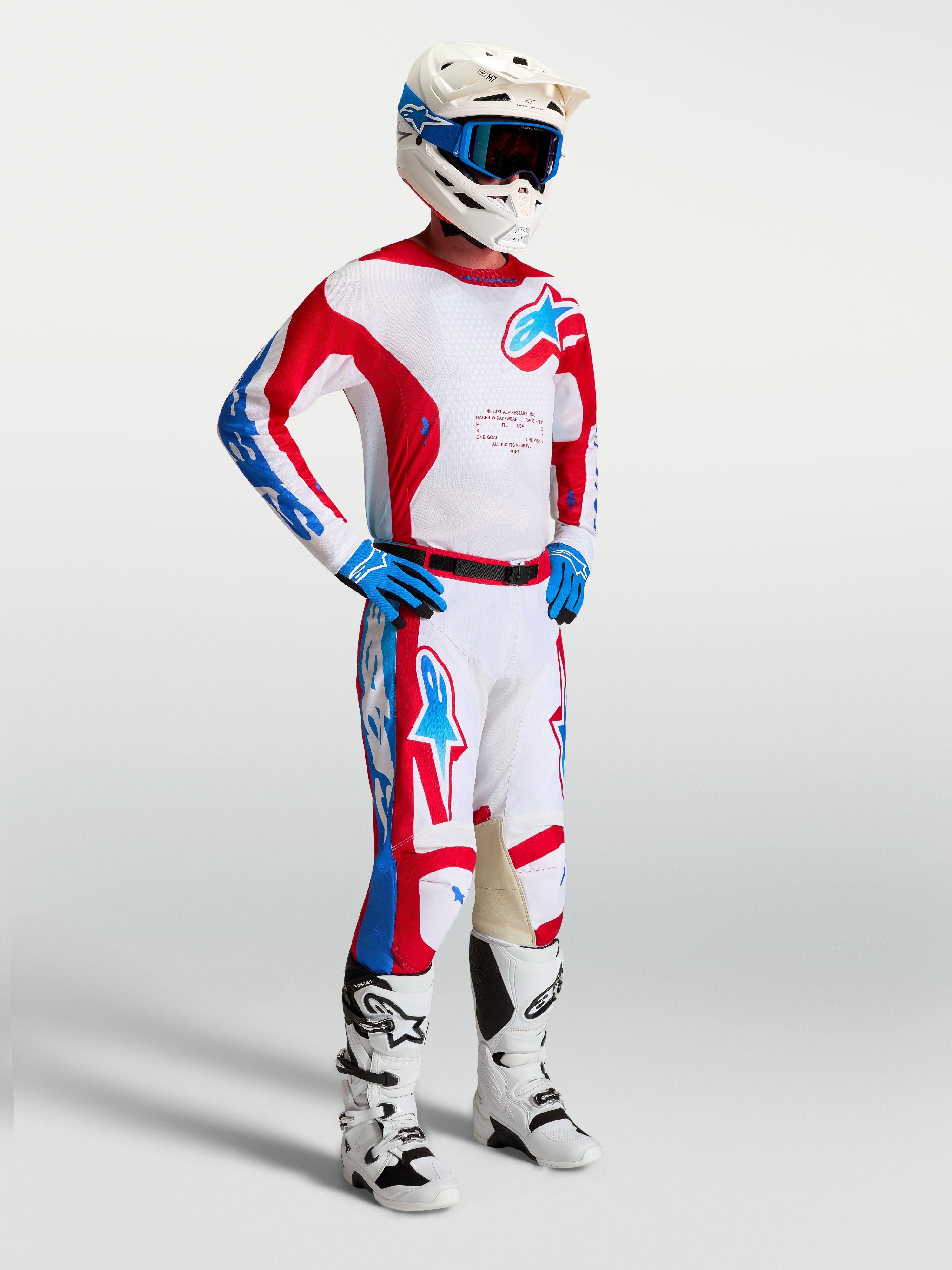 Jersey Racer Hunt de Alpinestars, ropa de motocross para hombre, blanco, rojo y azul, polifabricado ligero que absorbe la humedad, diseño ergonómico de alto rendimiento