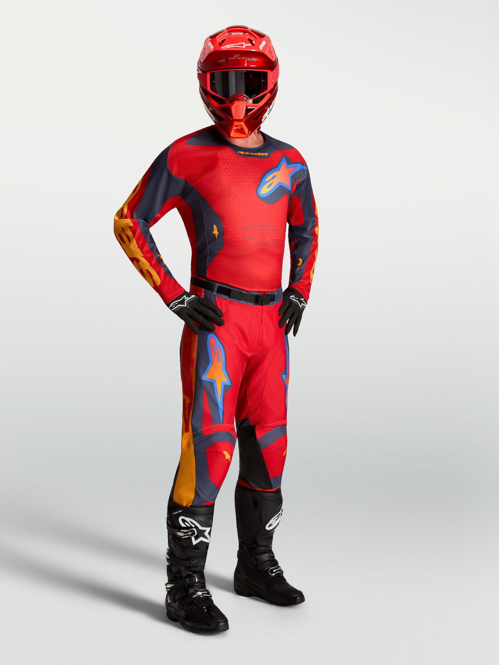 Jersey Racer Hunt de Alpinestars, equipo de motocross para hombre en rojo fuego y gris, ajuste de alto rendimiento con malla ventilada