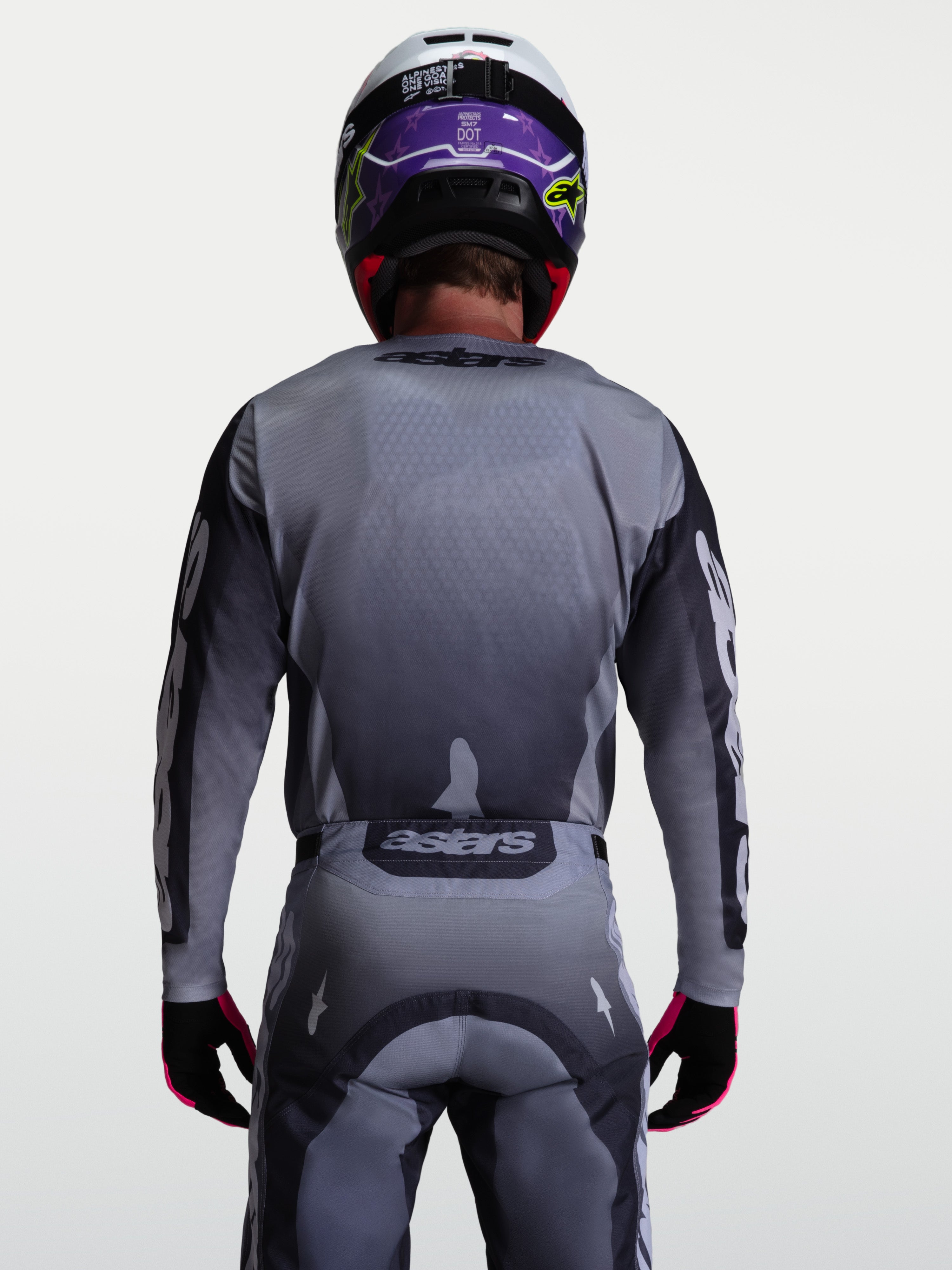 Jersey Alpinestars Racer Amber, para motocross y off-road, vista trasera, gris y lila claro, tejido técnico ligero