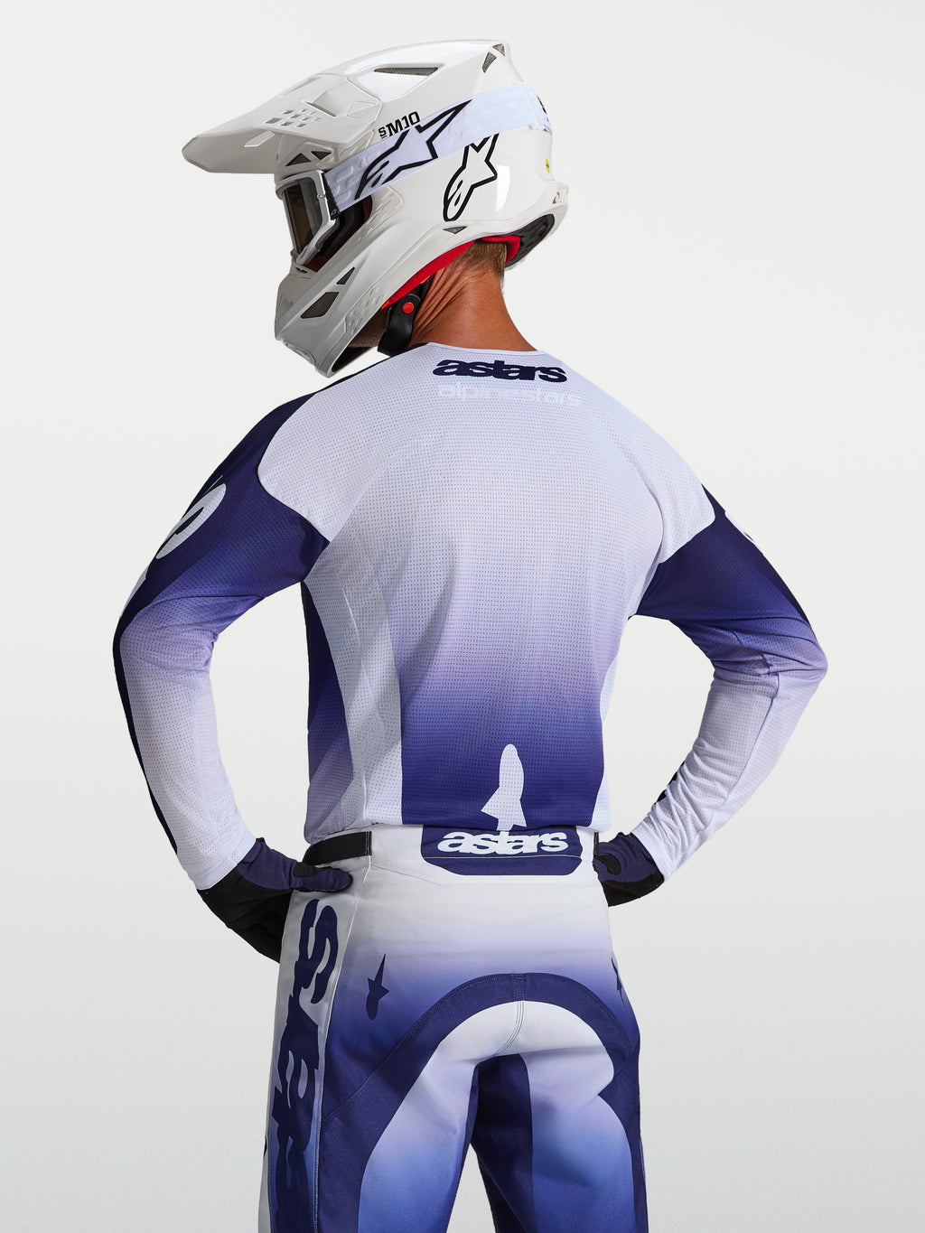 Alpinestars Jersey Racer Air Amber, jersey de motocross para hombre, azul y blanco, vista trasera con malla ventilada