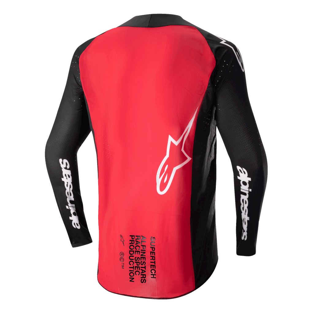 Alpinestars Supertech Ward Jersey 2024, jersey de motocross, negro y rojo berry, vista posterior que muestra un gran panel trasero rojo, mangas de malla negras con la marca Alpinestars en blanco, logotipo de estrella blanca y texto Supertech Race Spec en la parte inferior de la espalda.