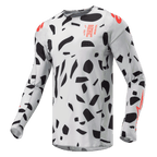 Alpinestars Techstar Rantera Jersey 2024, jersey de motocross de manga larga, gris haze camo con formas abstractas negras y detalles naranjas, equipamiento técnico para carreras todoterreno