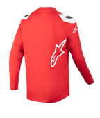 Jersey Juvenil Alpinestars Racer Narin 2023, jersey de motocross, rojo Marte y blanco, vista trasera que muestra el dobladillo posterior extendido, logotipo de estrella Alpinestars blanco en el lateral, ropa técnica de alto rendimiento para todoterreno
