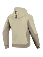Alpinestars Radium Tech Hoodie, vista trasera, Mastic Aluminum, chaqueta de moto urbana, diseño textil en dos tonos beige y gris, logotipo negro vertical en la capucha, puños y dobladillo acanalados, carcasa técnica cortaviento para conducción urbana.