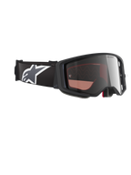 Alpinestars Supertech Corp Goggles Absolute Vision, gafas de motocross, montura negra y gris con lente de espejo plateada, correa ancha negra con el logotipo Astars en blanco y gris, protección ocular de alto rendimiento para carreras de motocross y off-road.