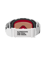 Alpinestars Supertech Corp Goggles Absolute Vision, gafas de motocross, blanco y espejo plateado, vista trasera que muestra la correa blanca con el texto 'ALPINESTARS ONE GOAL. ONE VISION.', espuma facial de múltiples capas y diseño de montura blanca elegante