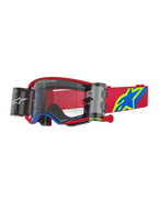 Alpinestars Supertech Corp Goggles Roll Off, gafas de motocross rojas y azules con lente transparente, sistema Wide Vision Roll-Off integrado, lente transparente moldeada por inyección, montura roja con detalles azules, correa roja ancha con logotipo de estrella en azul y amarillo, protección ocular profesional para carreras off-road