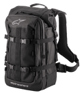 Alpinestars Rover Multi Backpack, mochila Adventure Touring de color negro con panel frontal de malla, correas de compresión ajustables con hebillas, tirantes ergonómicos acolchados y construcción textil robusta para desplazamientos en moto y conducción de aventura